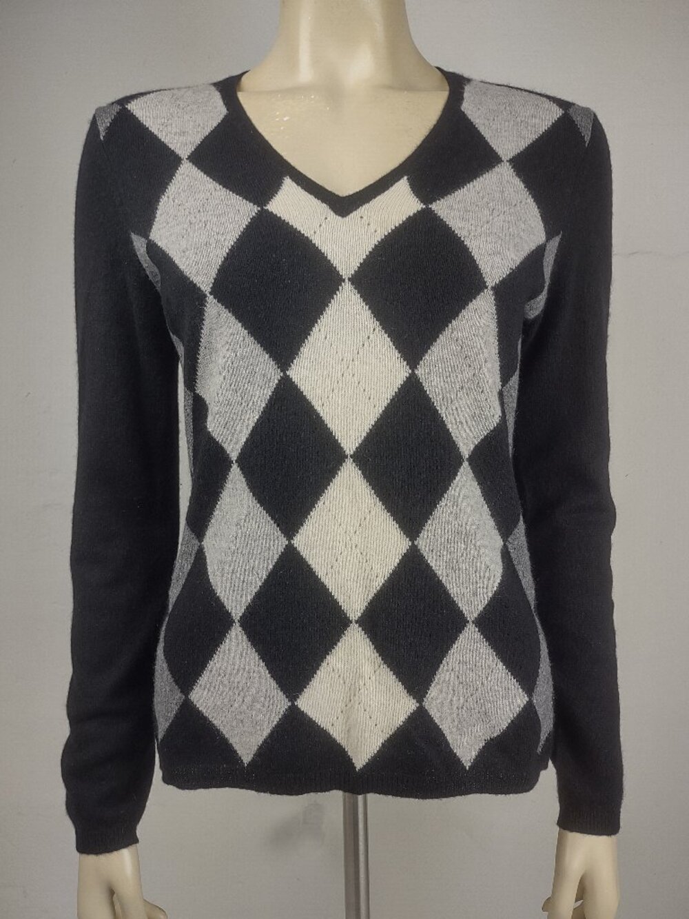 Charter Club black white gray argyle 100% Cashmere pullover sweater ladies Small